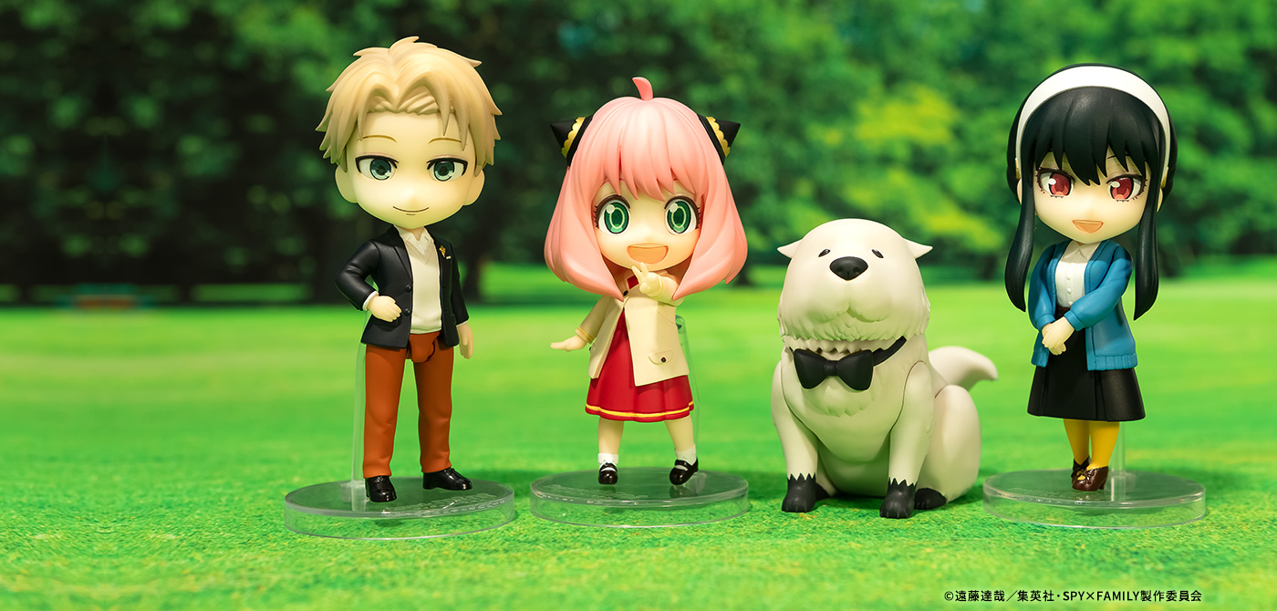 SPY×FAMILY (アクション)フィギュア Figuarts mini（フィギュアーツ ミニ）ロイド・フォージャー -おでけけこーで-　アーニャ・フォージャー -おでけけこーで-　ボンド・フォージャー　ヨル・フォージャー -おでけけこーで-