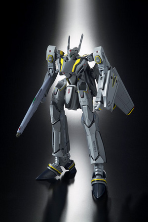 DX超合金 VF-25S メサイアバルキリー(オズマ・リー機)