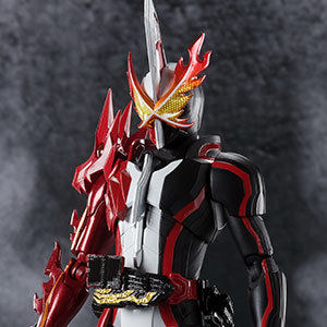 S.H.Figuarts 仮面ライダーセイバー ブレイブドラゴン