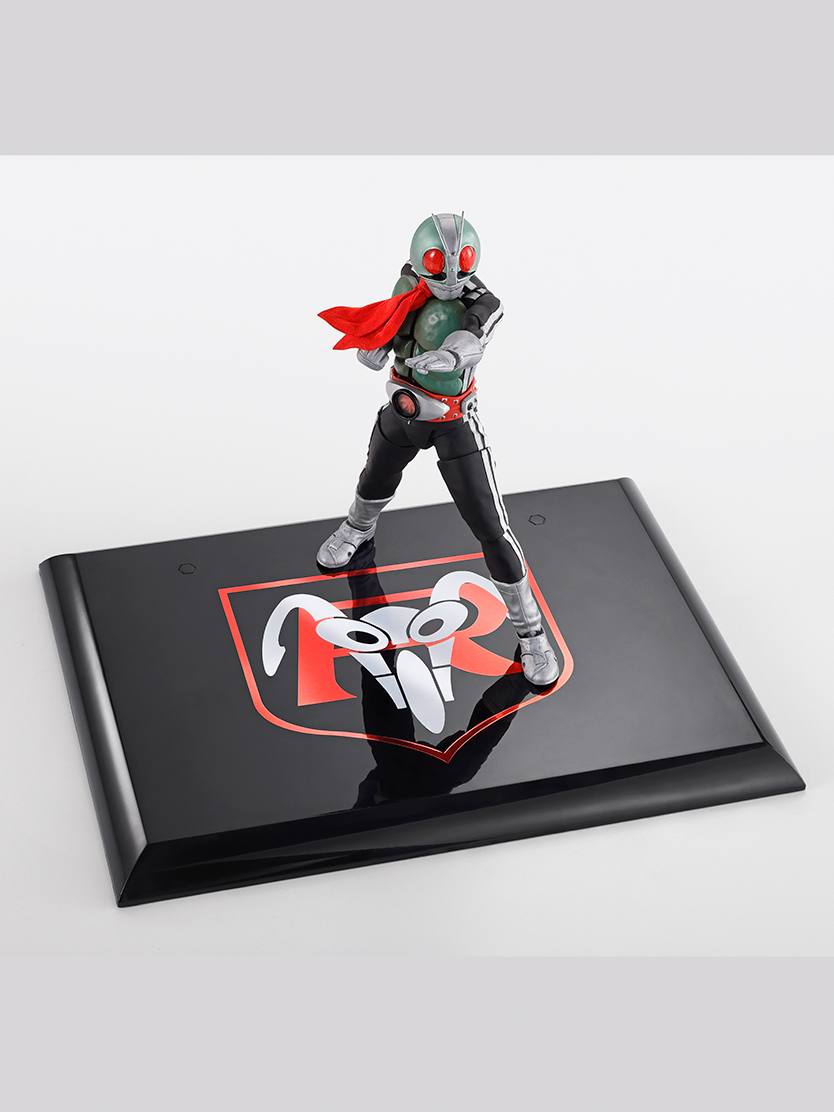 仮面ライダー フィギュア S.H.Figuarts（真骨彫製法） 仮面ライダー新1号 栄光の昭和ライダーエディション（初回限定台座付属）