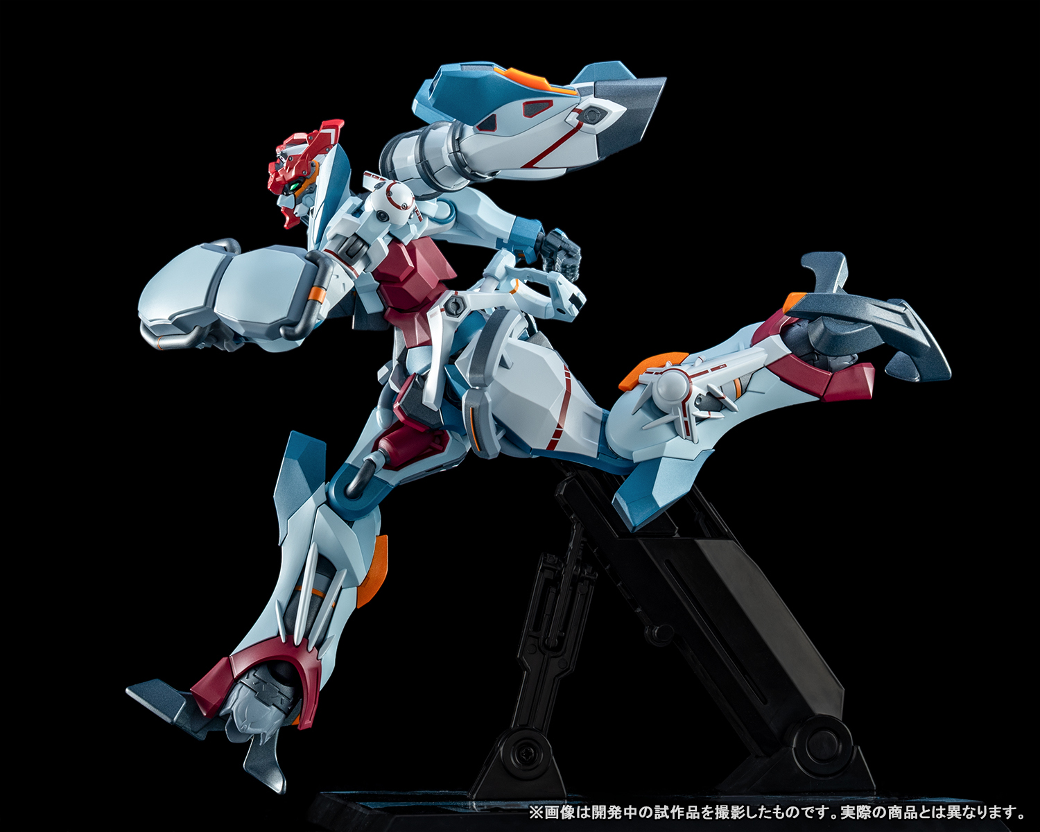 主役機が塗装済み完成品でついに登場！8月発売予定「METAL ROBOT魂 ＜SIDE MS＞ GQuuuuuuX」製品サンプル紹介＆最新情報公開