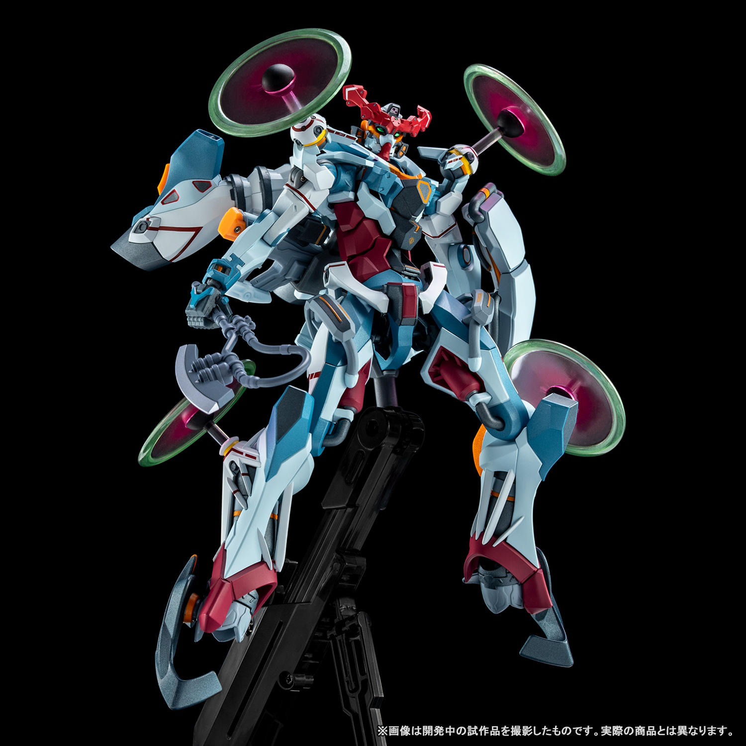 主役機が塗装済み完成品でついに登場！8月発売予定「METAL ROBOT魂 ＜SIDE MS＞ GQuuuuuuX」製品サンプル紹介＆最新情報公開